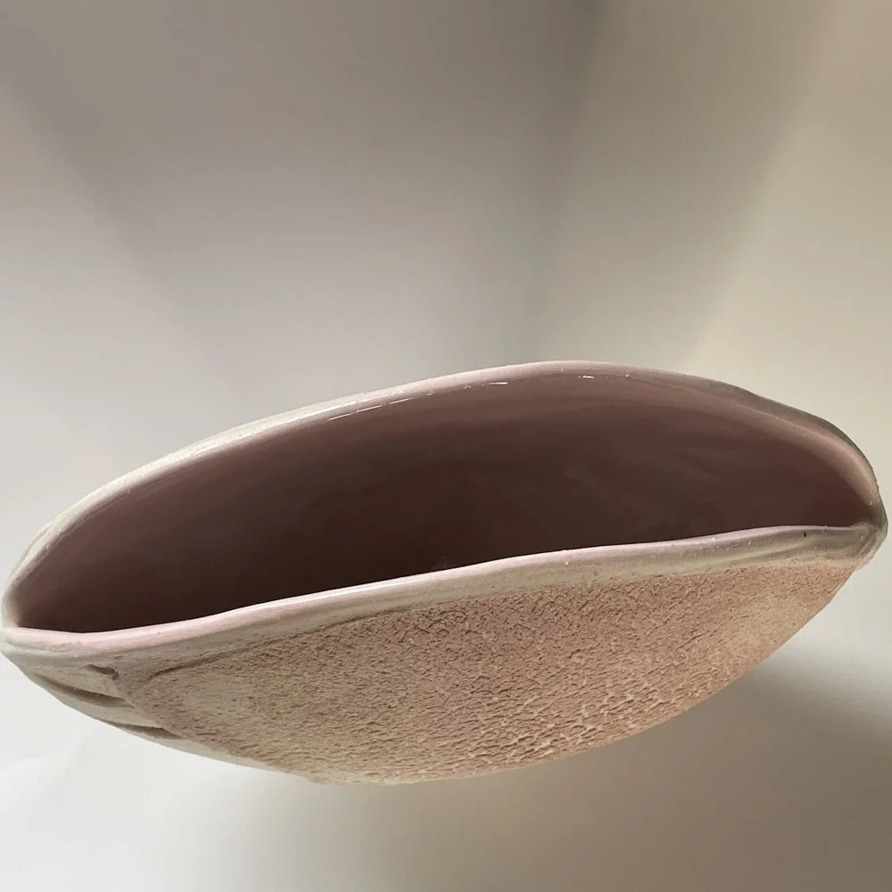 Vintage Pale‎ Pink Round Pocket Vase Textured Handmade Artist Signed Clamshell